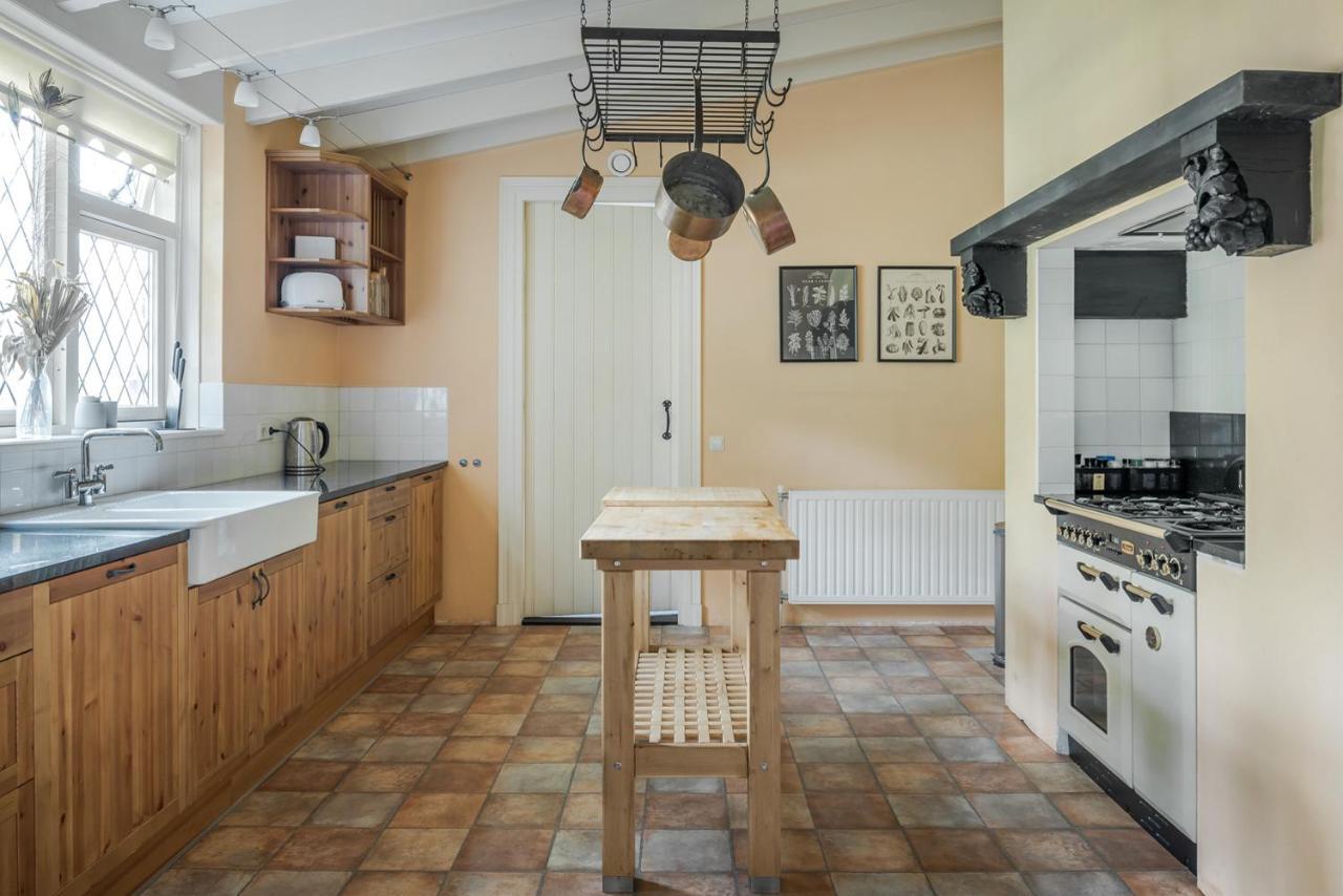 Beautiful English Villa With Hottub Zuidwolde  Luaran gambar