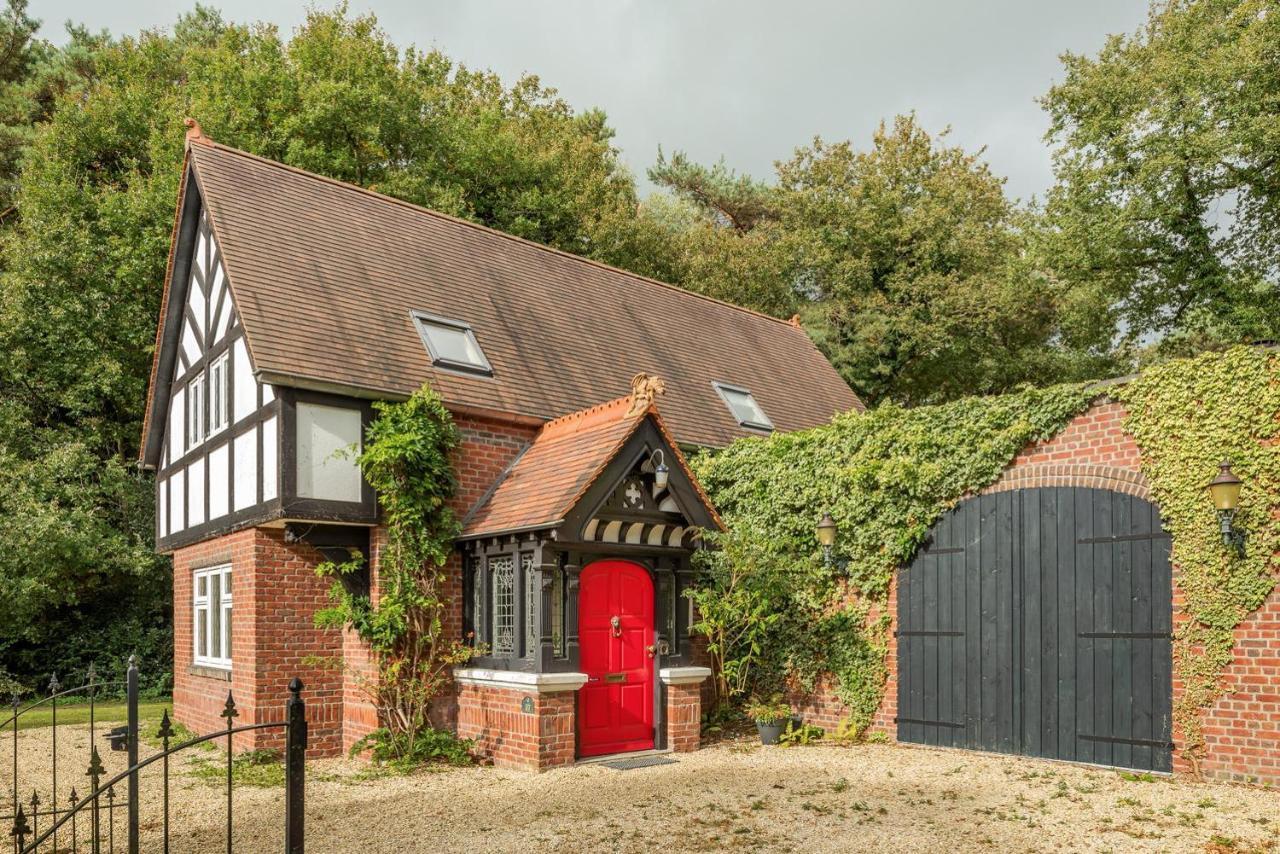 Beautiful English Villa With Hottub Zuidwolde  Luaran gambar